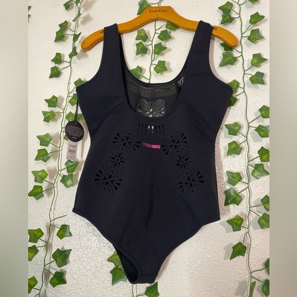 Amuse Society Beach Vida Bling
Neoprene  Swimsuit, - Picture 8 of 9